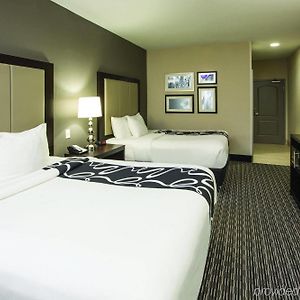 Queen Room Two Queen Beds Mobility Access or Non-Smoking